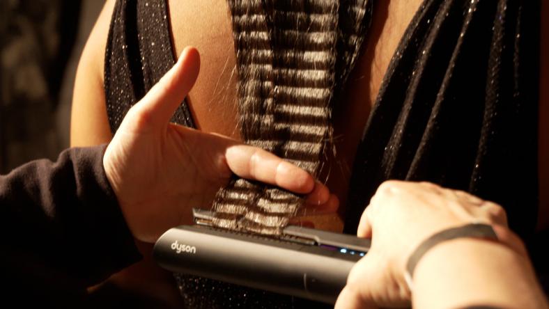 New York Fashion Week 2022: Bí mật phía sau những kiểu tóc ‘quyền lực’-5