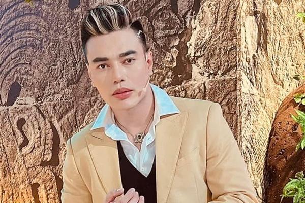 Cô gái mất 100 triệu từ thiện tiết lộ cuộc gọi Quách Ngọc Tuyên-7