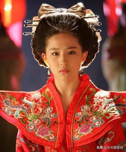 3 người đàn ông trong đời Tiểu Long Nữ: Dương Quá vốn chỉ là người thừa?-4