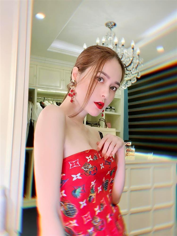 Đoàn Di Băng bán đồng hồ lời luôn 3 tỷ, ngang buôn bất động sản-1