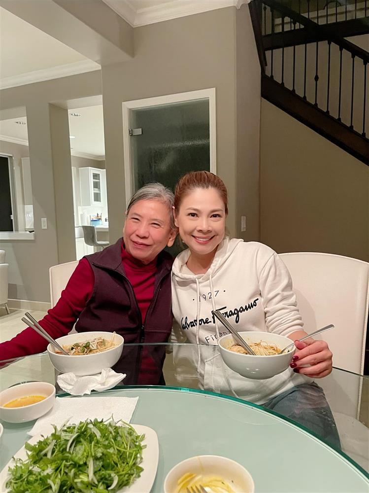 Thanh Thảo hiếm hoi nhắc mẹ chồng, nói 1 câu rõ mối quan hệ-4