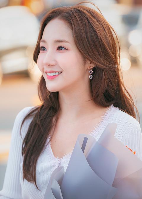 Park Min Young hãy thôi an toàn, khán giả ngán ngẩm quá rồi!-3