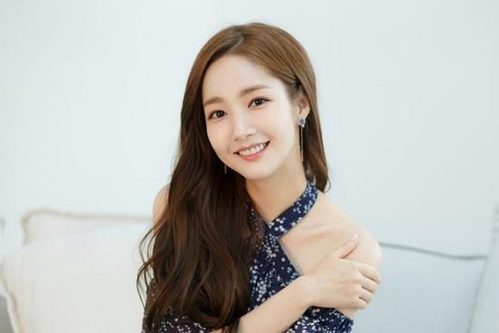 Park Min Young hãy thôi an toàn, khán giả 'ngán ngẩm' quá rồi!