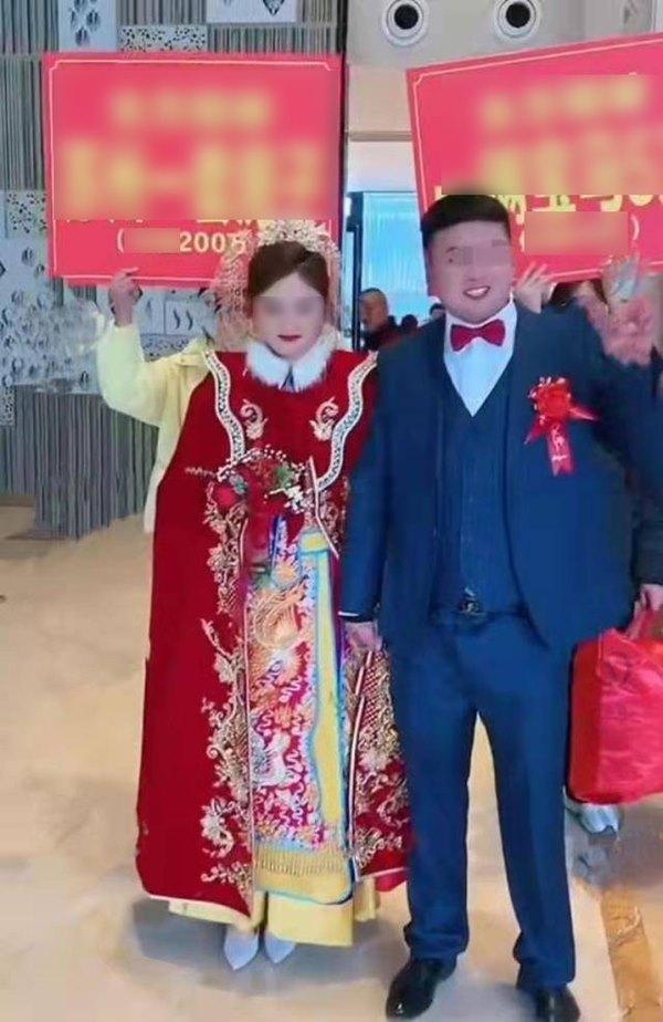 Cô dâu khoe của hồi môn 9 tỷ đồng khiến dân tình ném đá-2