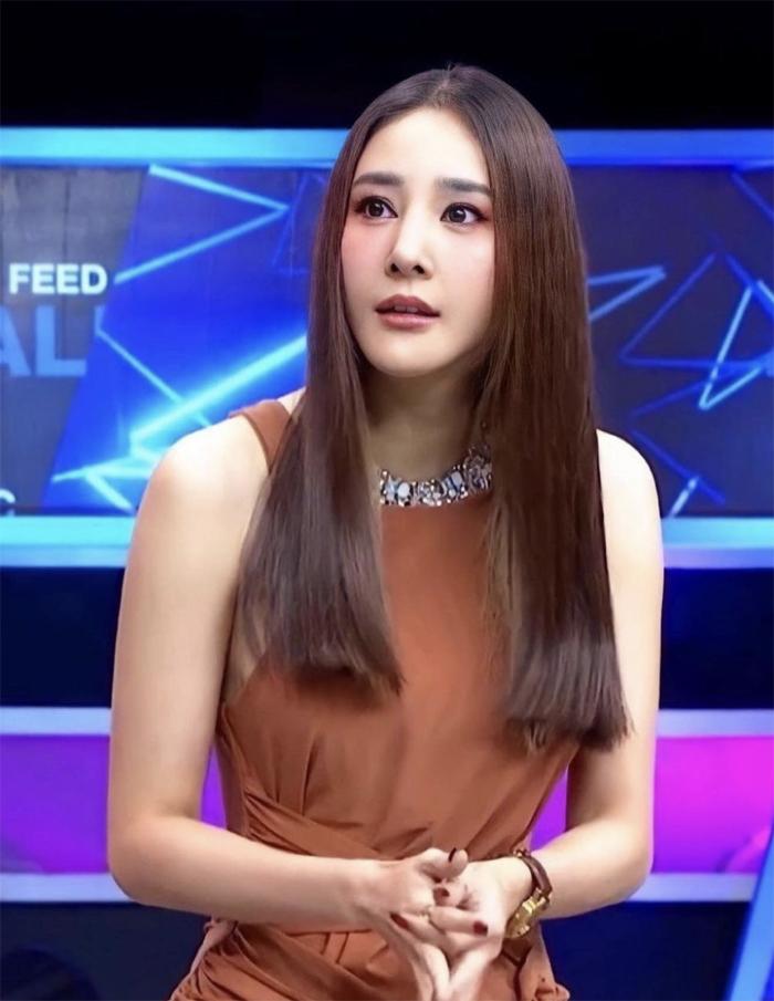 Những vết thương trên cơ thể mỹ nhân Chiếc Lá Cuốn Bay-3