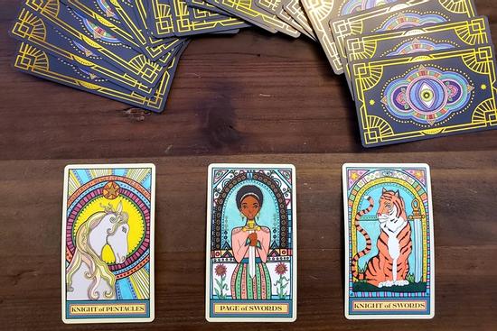 Bói bài Tarot thứ 6 ngày 4/3/2022: Ngộ nhận tình cảm