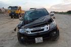Thanh niên lái xe múc đập nát 2 ô tô ở Bình Thuận: Thêm tội giết người?