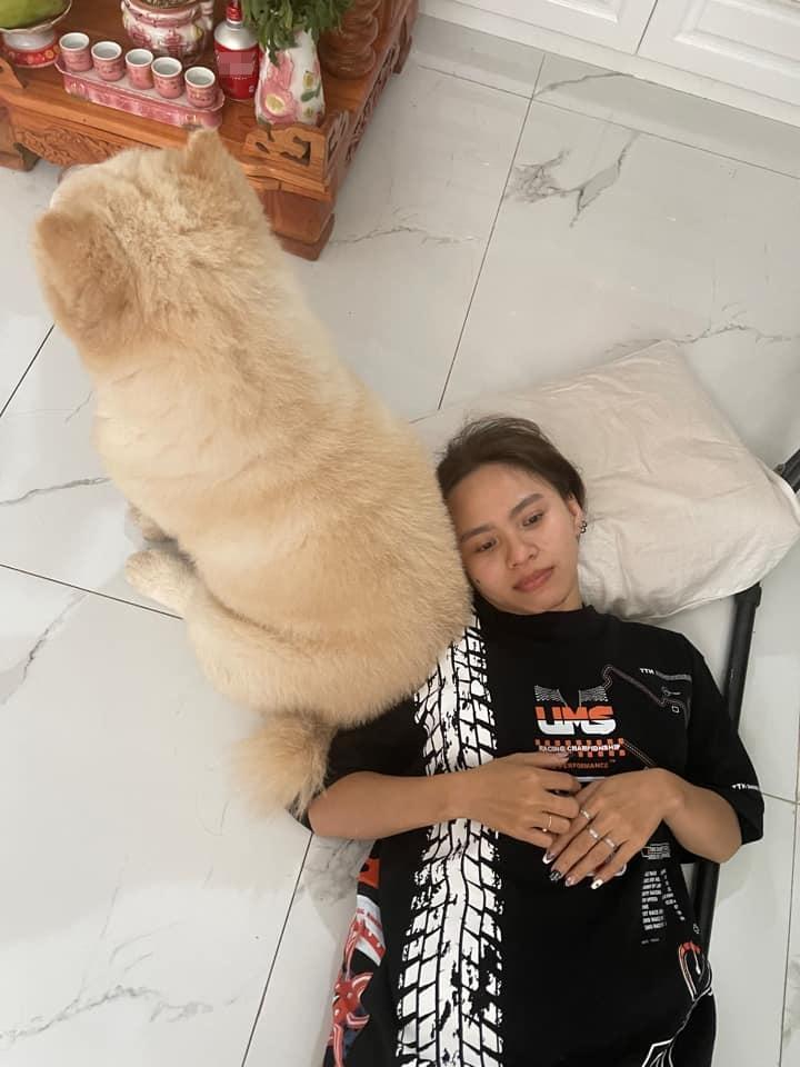 Nữ diễn viên Vbiz ngã đập đầu sàn nhà, suýt văng ra đường-2