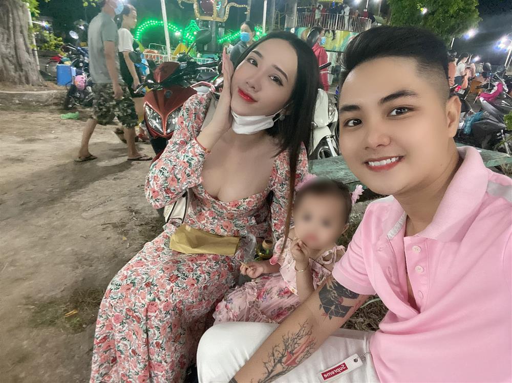 Cuộc sống người đàn ông Việt mang thai: Suýt ly hôn, kiếm tiền giỏi-3