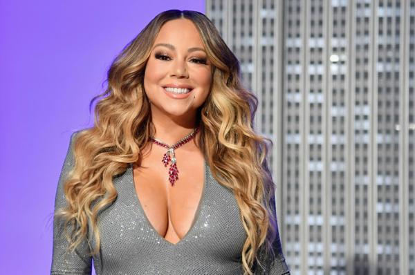 Mariah Carey nổi tiếng là một siêu sao khó tính, cầu toàn bậc nhất thế giới nhưng để đạt đến sự thành công hiện tại, cô cũng đã phải trải qua nhiều khó khăn.