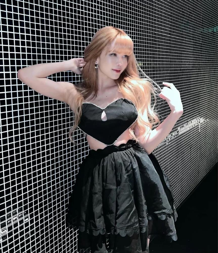 Nỹ nhân Việt đi quẩy: Chi Pu sành điệu, Thiều Bảo Trâm váy áo nhăn nhúm-5