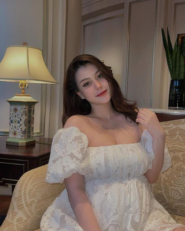 Chùm ảnh sexy xịn xò miễn bàn của mẹ bầu ngực khủng Sunna-1