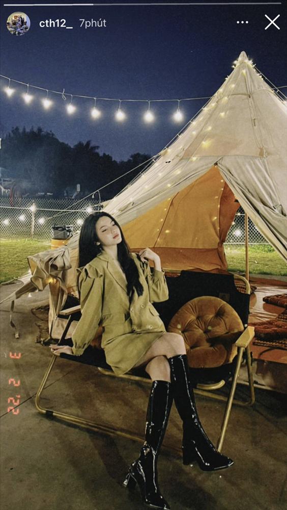 Lộ chuyện Quang Hải, Văn Hậu hẹn hò tập thể-4