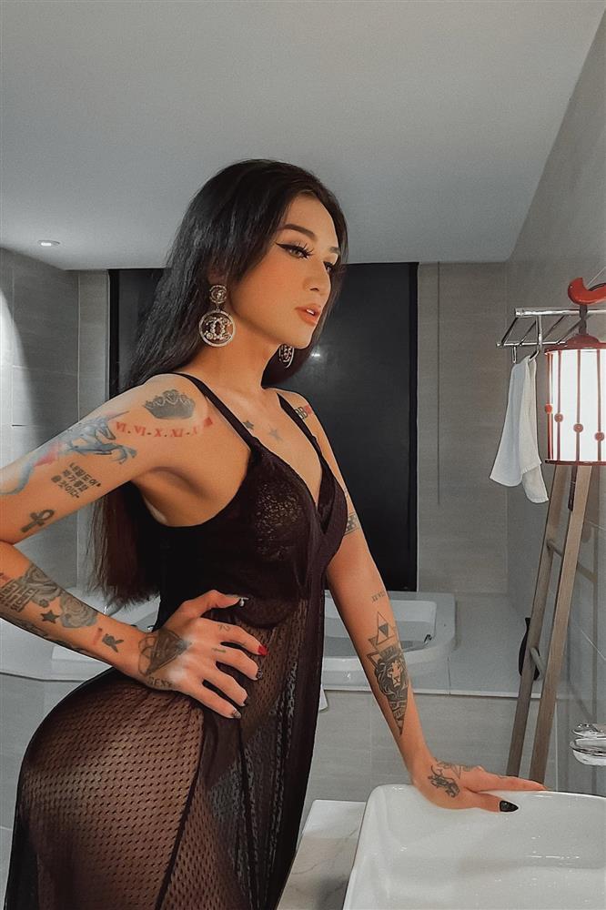 BB Trần mặc nội y lọt khe khoe dáng đỉnh, chị em khóc thét!-6