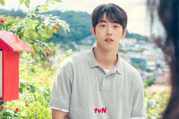 Điểm chung của 2 nam thần Nam Joo Hyuk và Ahn Hyo Seop đang gây bão-4