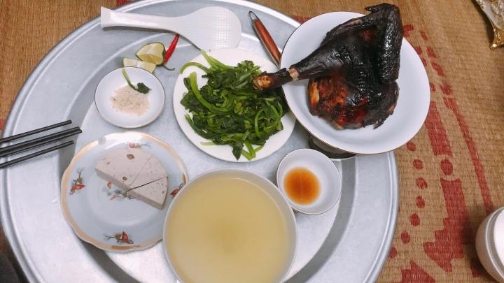 Học làm món tẩm bổ hậu Covid-19 nhưng thành phẩm gây cười-8