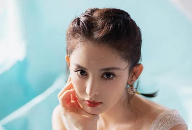 Mỹ nữ Tân Cương Cổ Lực Na Trát tiết lộ bí quyết sở hữu làn da trắng sứ-1