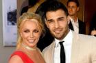Rộ tin Britney Spears đã bí mật kết hôn với bạn trai