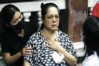 Nóng: Mẹ mỹ nhân 'Chiếc Lá Cuốn Bay' có nguy cơ ngồi tù