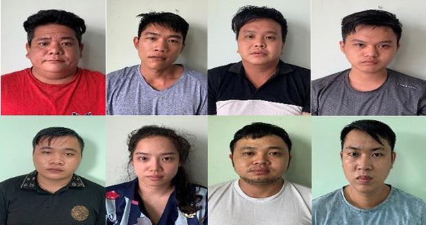 Nhóm nam nữ truy sát khiến 5 người thương vong ở quán karaoke-1