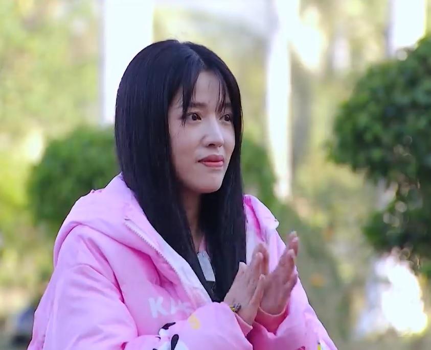 8 sao Việt nhập ngũ: Visual Hòa Minzy 10 điểm vẫn có đối thủ-11