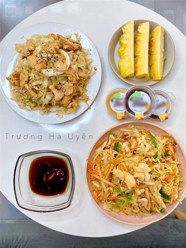 Mâm cơm sinh viên giá chỉ 100k, hội Gen Z nhìn mà ứa nước miếng-7