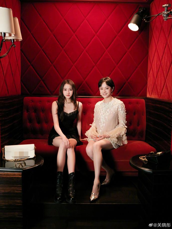 Quan Hiểu Đồng gặp Tôn Lệ sau 18 năm: Cô gái nhỏ giờ đẹp ngất ngây-2