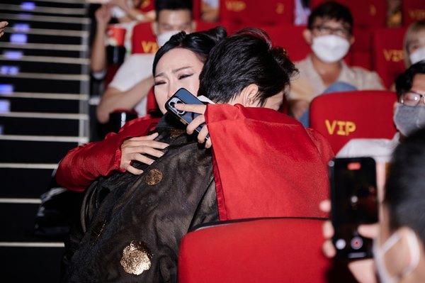 K-ICM trở thành con nuôi nữ ca sĩ Phương Thanh-4