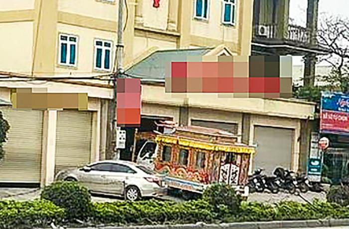 Ngửi thấy mùi lạ, lễ tân khách sạn phát hiện khách tử vong từ lâu-1