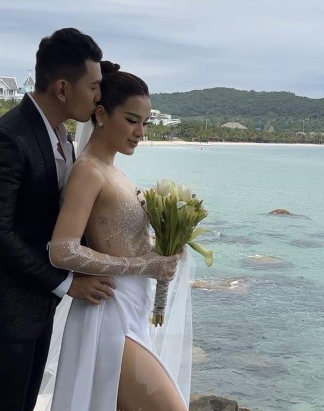 Đi chụp ảnh cưới, Phương Trinh Jolie tranh thủ khoe body với bikini-7