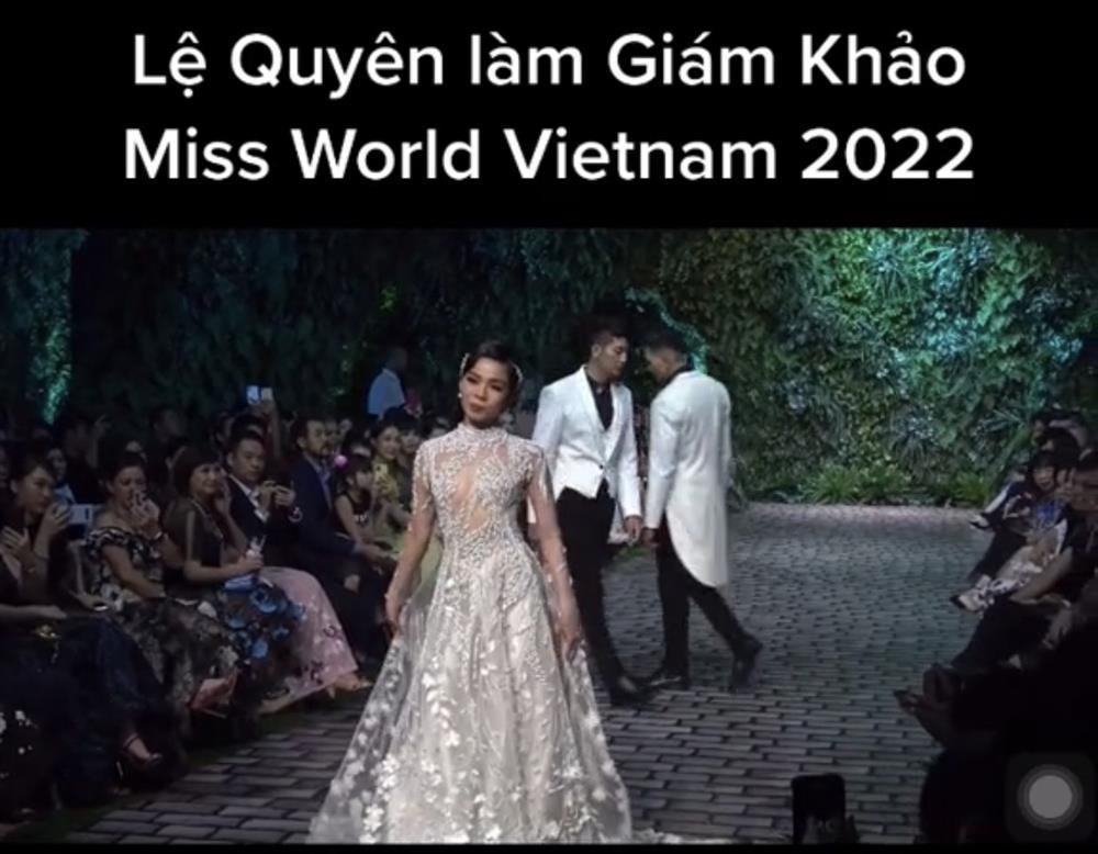 Bị chê đi dở, Lệ Quyên tập tọe luyện catwalk bên Tiểu Vy-3