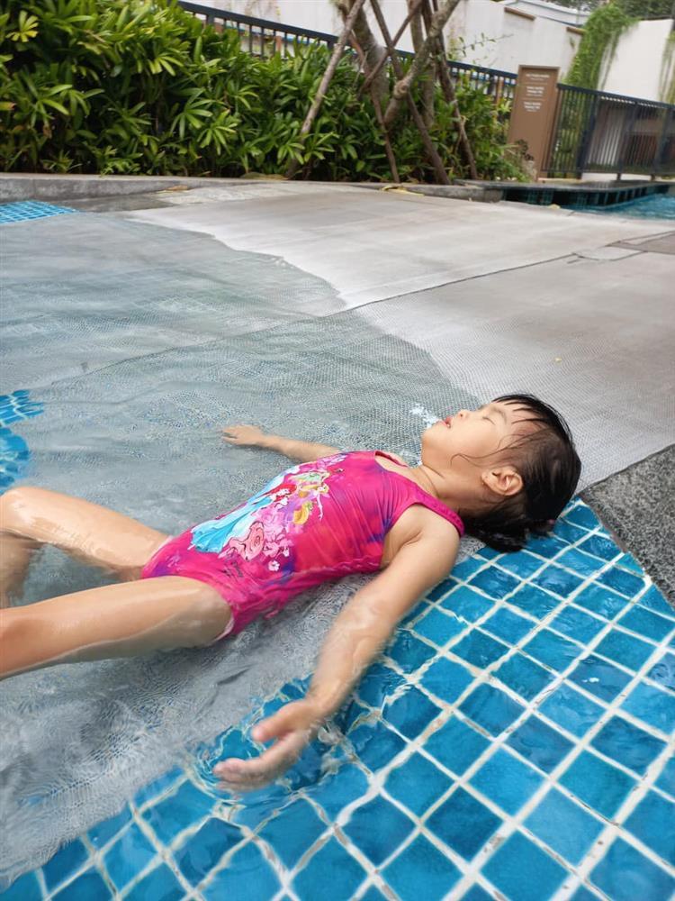 Pha Lê lo lắng tới đau bao tử khi con mắc Covid-19-7