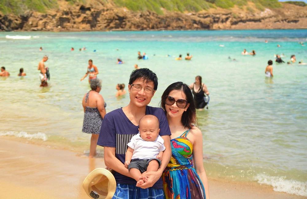 Ảnh hiếm Quán quân Olympia vừa về nước, lộ dự án 34 triệu đô-5