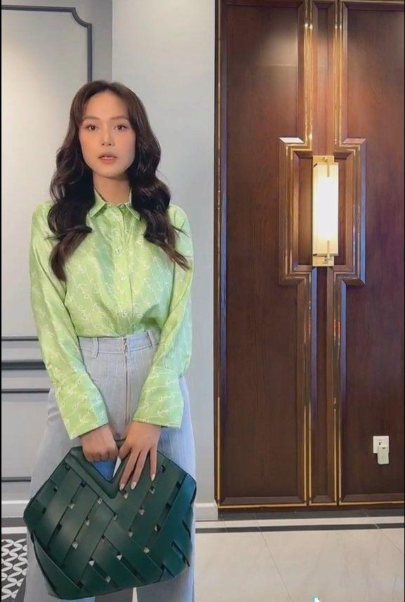 Minh Hằng bị chỉ trích vì gợi ý chị em phối đồ lộ nội y ngày 8/3-6