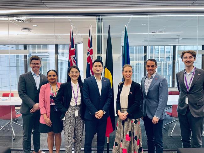 Phản ứng Linh Rin trước tin sắp kết hôn con trai tỷ phú-1