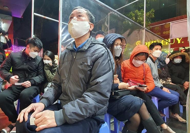 Những người mua vàng ngày vía Thần Tài đến giờ đã lãi bao nhiêu?-2