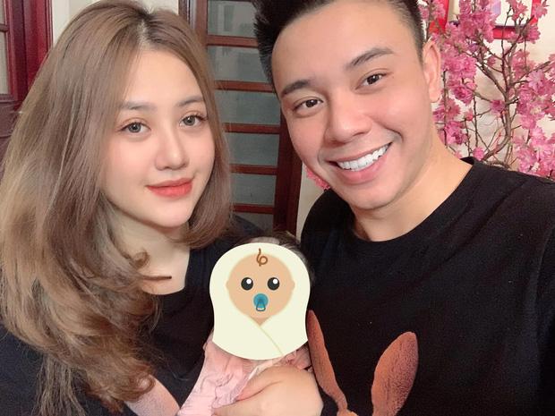 Nam ca sĩ Vbiz bị chủ nợ chém vì món nợ của mẹ giờ sống sao?-10