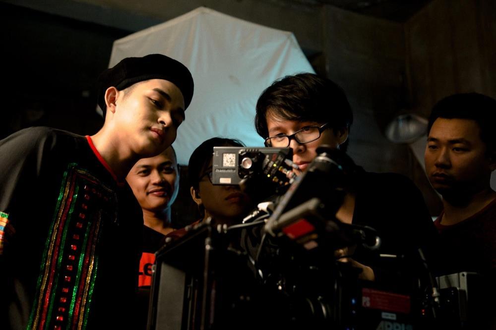 Sự nghiệp đạo diễn Vũ Ngọc Phượng: Vỏn vẹn 3 phim, rất nhiều giải thưởng-6