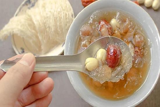 F0 mua tổ yến, đông trùng hạ thảo bồi bổ, có 1 điều cấm kỵ phải nhớ