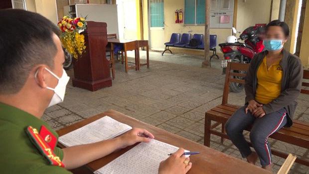 Khởi tố người phụ nữ bạo hành cháu ruột ở Cà Mau-1