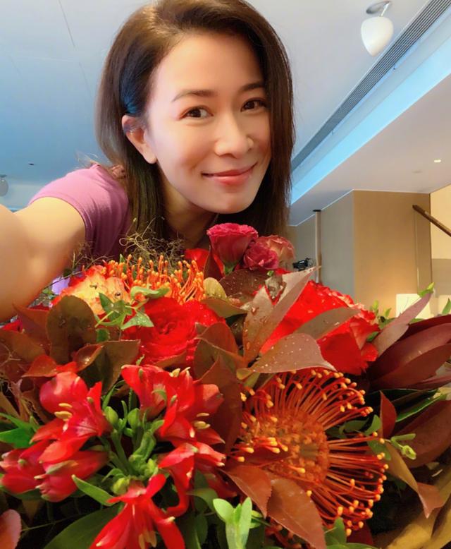 Nhất Tỷ TVB Xa Thi Mạn có tình mới ở tuổi 46-3