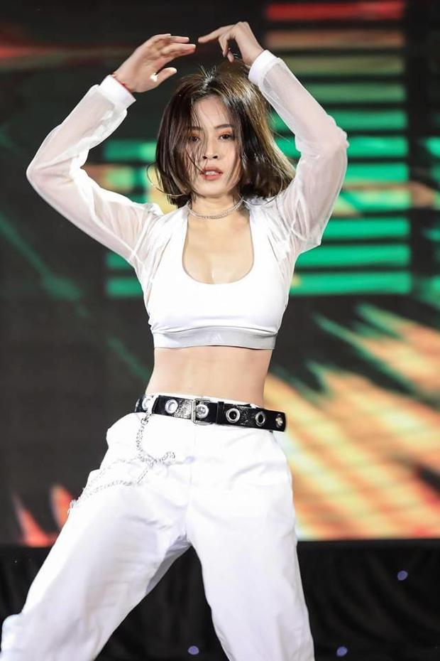 Xôn xao chuyện thí sinh bỏ thi khi biết Chi Pu làm đội trưởng?-2