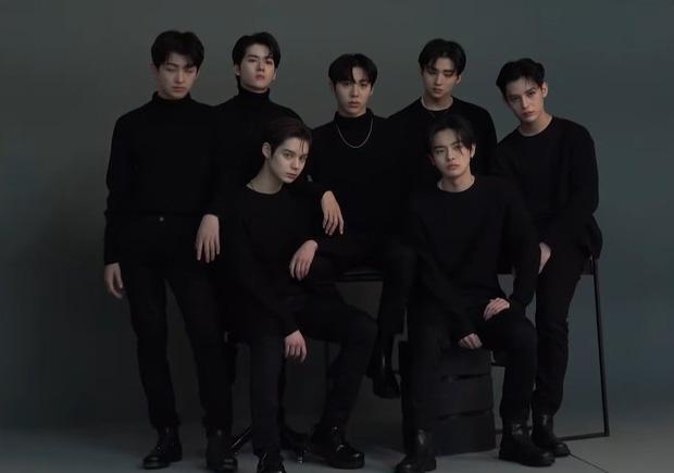 BTS có em trai mới, visual cực bén khiến các chị đua nhau gọi oppa-6