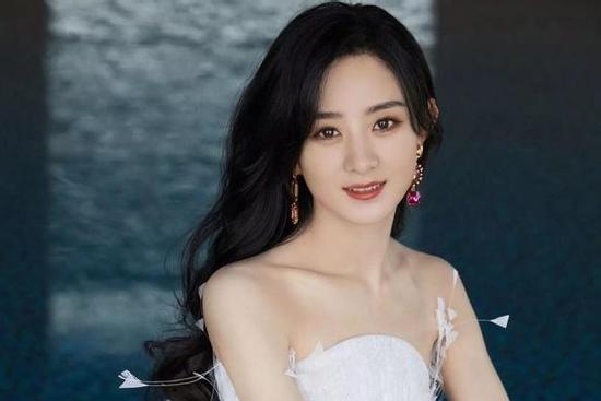 Triệu Lệ Dĩnh bị người trong ngành 'bóc phốt' về nhân cách thật