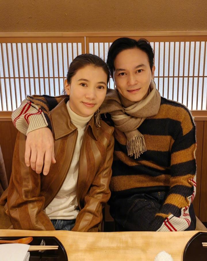 Sao TVB không chịu già: Hà Gia Kính tuổi 63 trẻ như thanh niên-5