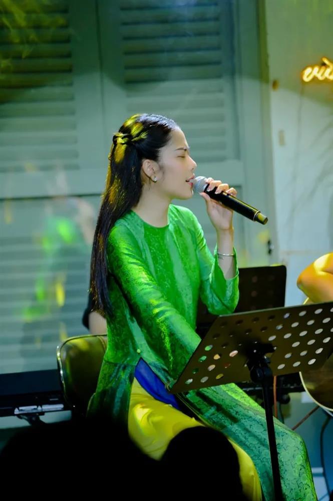 Không chỉ nhạc Việt, Nam Em cân cả bài hát tiếng Anh khó nhằn-2