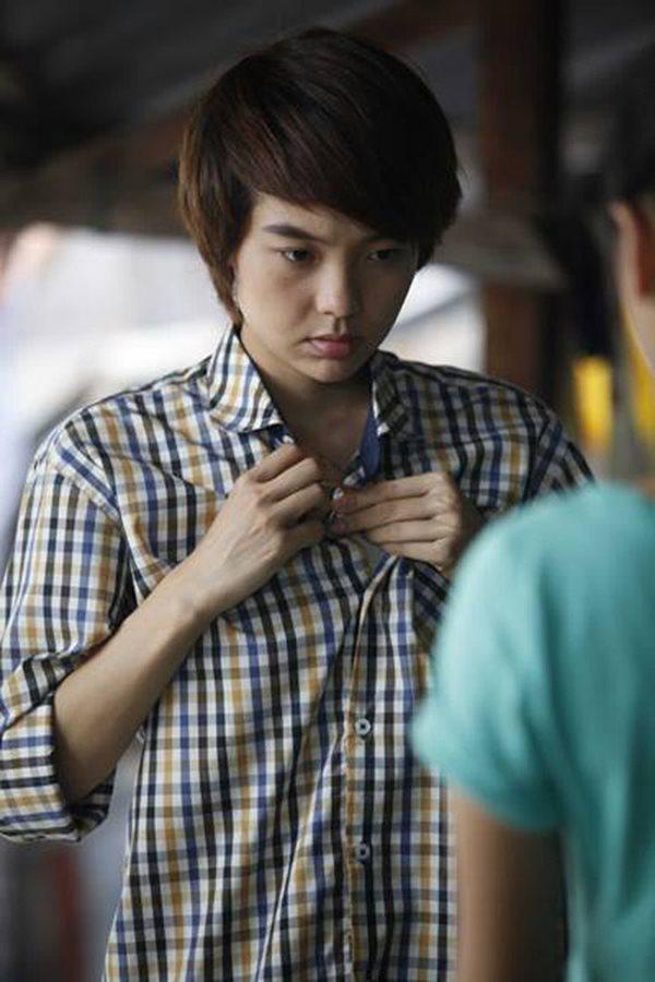 Hương Giang trở lại thành trai chưa bất ngờ bằng bản sao Trấn Thành-4