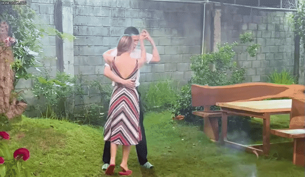 Mỹ Tâm khiêu vũ cùng trai lạ, là ai chứ không phải Mai Tài Phến!-2