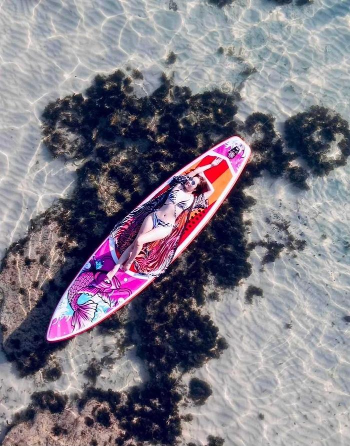 ‘Vàng Anh đời đầu’ tung loạt ảnh ‘không dành cho trẻ em dưới 18’-2