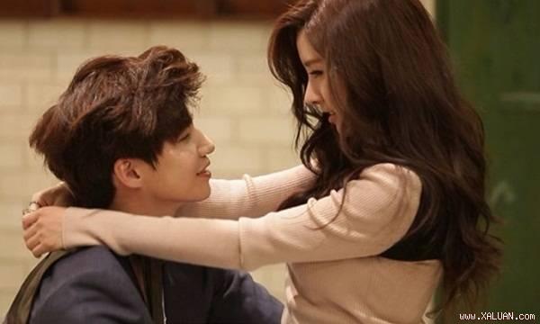 5 dấu hiệu vợ muốn được yêu, các ông chồng khéo để ý mà chiều-1